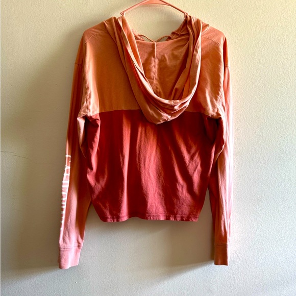 Super cute hollister beach long sleeve cover up for the summer! - Picture 2 of 2